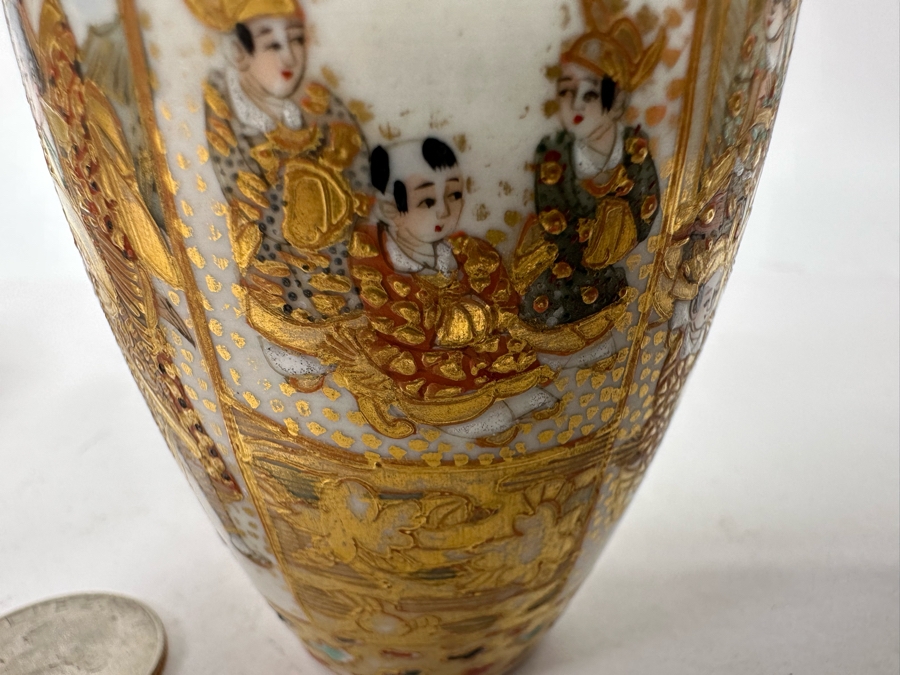 Vintage Chinese Small Hand Painted Porcelain Vase And Vintage Japanese Small Hand Painted Porcelain Vase 4.5H [Photo 21]