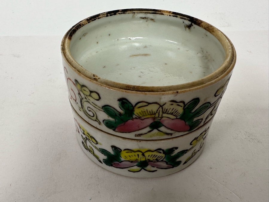 Antique Hand Painted Chinese Famille Rose Hand Painted Stacking Boxes Bowls Butterfly Floral Design 3W X 3H [Photo 10]