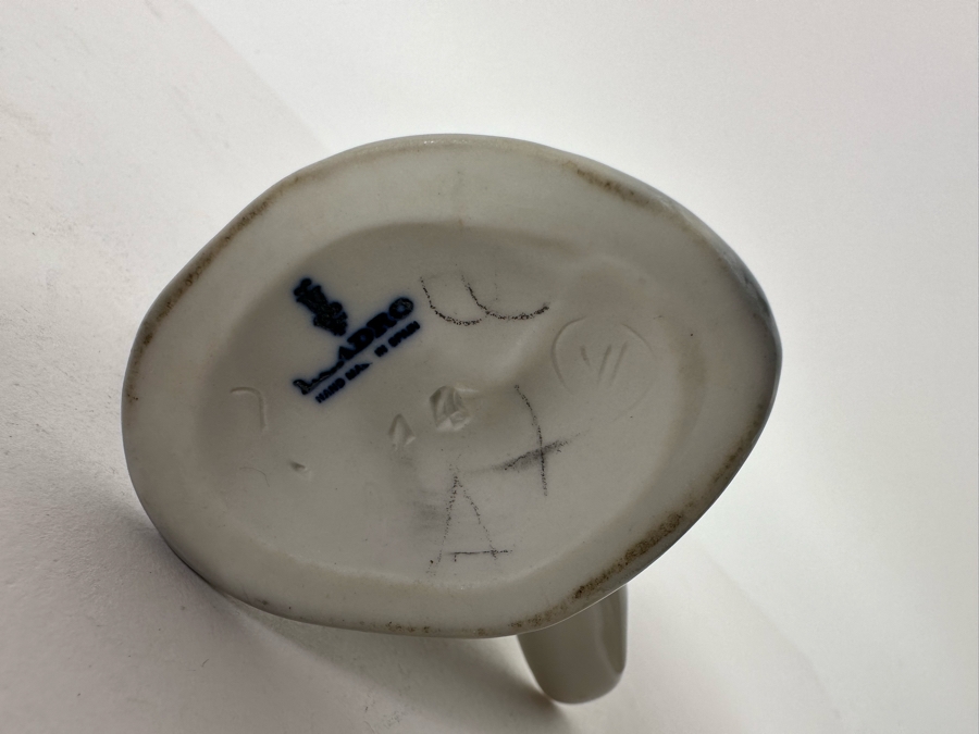 Lladro Preening Goose Figurine 4H [Photo 5]