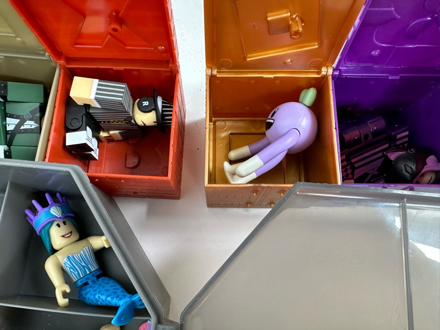 Huge Collection Of Roblox Action Figures And Accessories [Photo 9]
