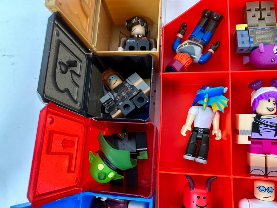 Huge Collection Of Roblox Action Figures And Accessories [Photo 6]