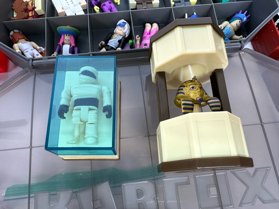 Huge Collection Of Roblox Action Figures And Accessories [Photo 16]