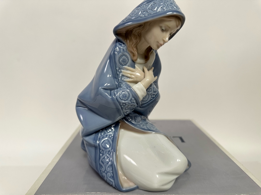 Vintage 1990 Lladro Nativity Figurine Virgin Mary With Original Box 05477 [Photo 4]