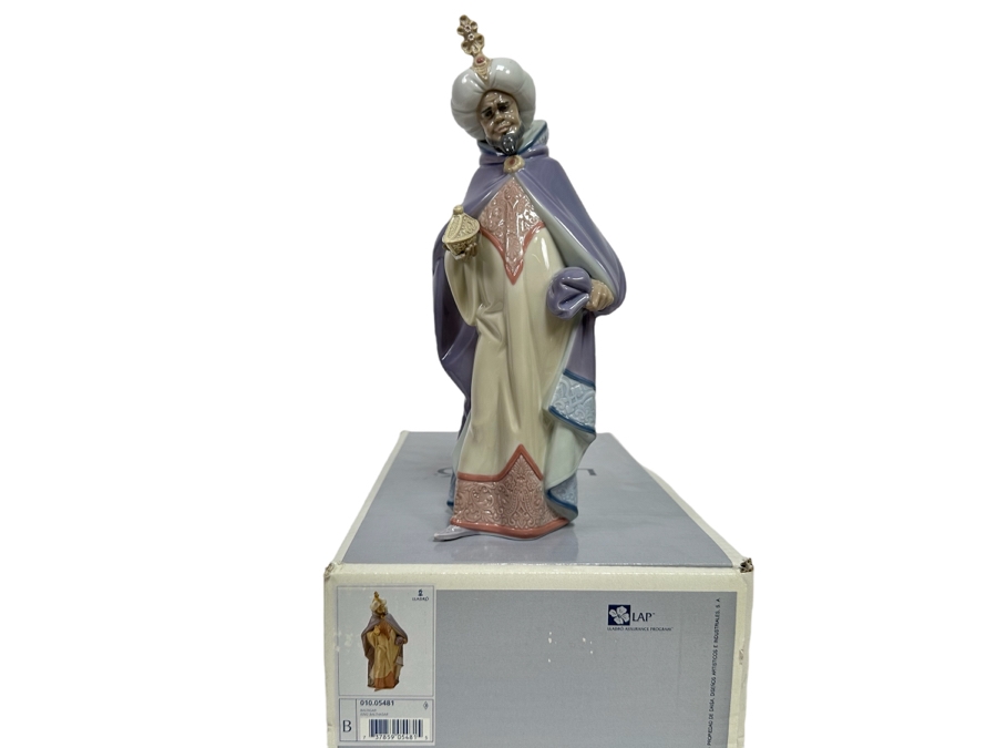 Vintage 1990 Lladro Nativity Figurine King Balthasar With Original Box 010.05481 [Photo 1]