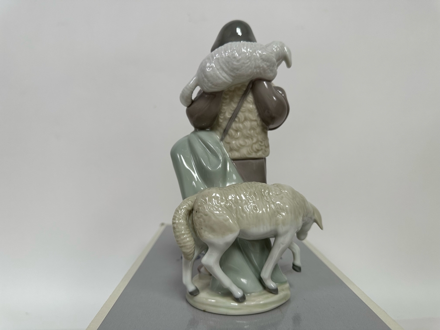 Vintage 1990 Lladro Nativity Figurine Shepherd Boy With Original Box 05485 [Photo 8]