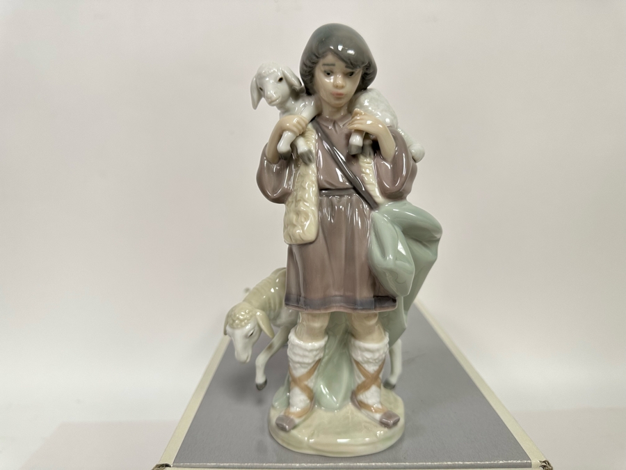 Vintage 1990 Lladro Nativity Figurine Shepherd Boy With Original Box 05485 [Photo 6]