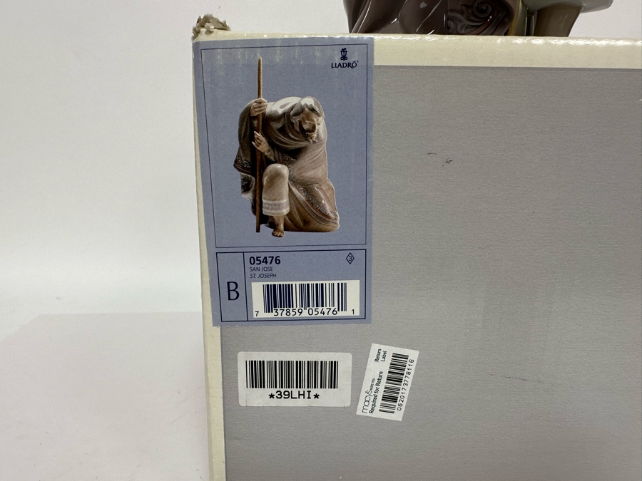 Vintage 1990 Lladro Nativity Figurine St. Joseph With Original Box 05476 [Photo 8]