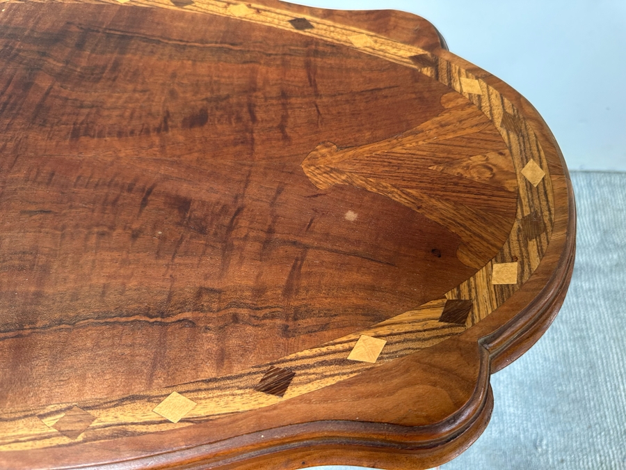 Antique Inlaid Wooden Oval Side Table 32.5W X 15D X 26.5H [Photo 4]