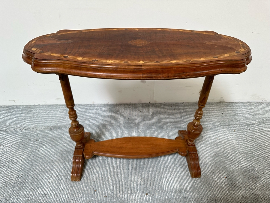 Antique Inlaid Wooden Oval Side Table 32.5W X 15D X 26.5H [Photo 8]