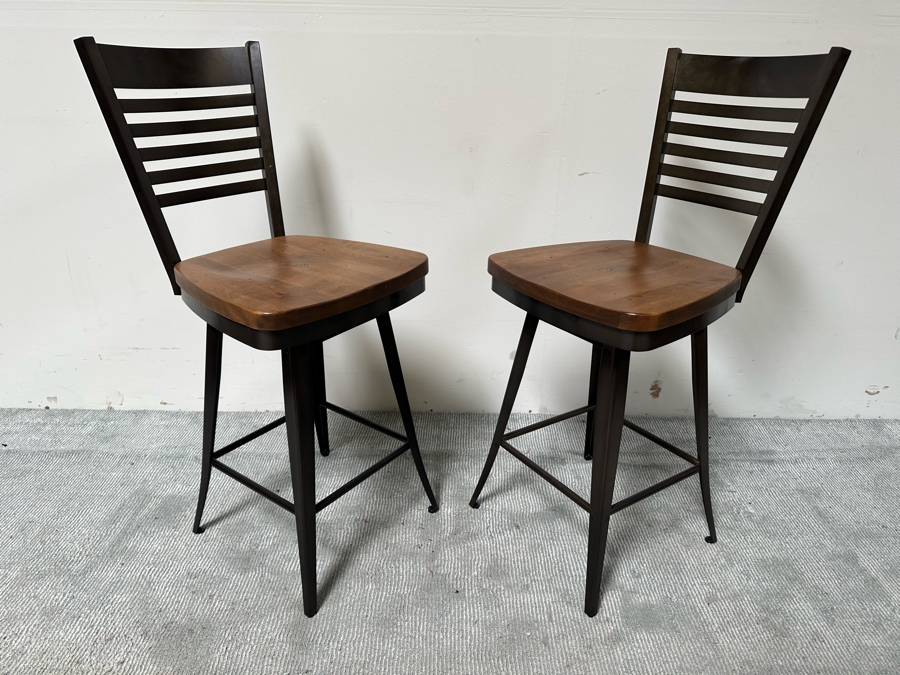 Pair Of Heavy Wooden And Metal Swivel Bar Stools 25' Seat Height By Amisco [Photo 5]