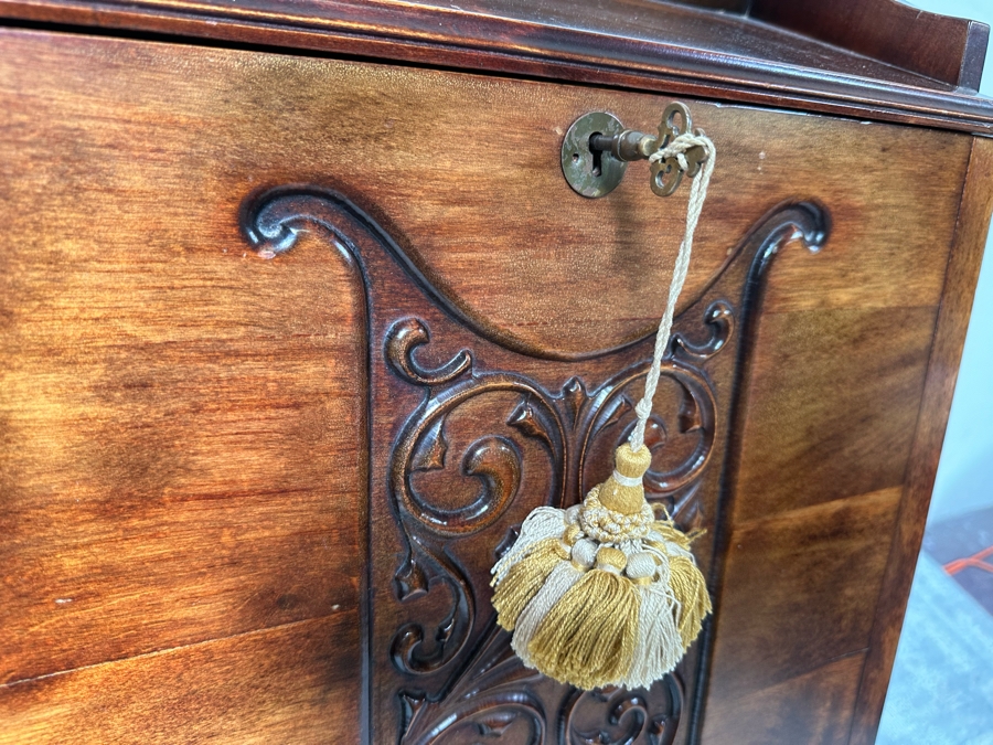 Antique Carved Wooden Small Secretary Desk  [Photo 11]