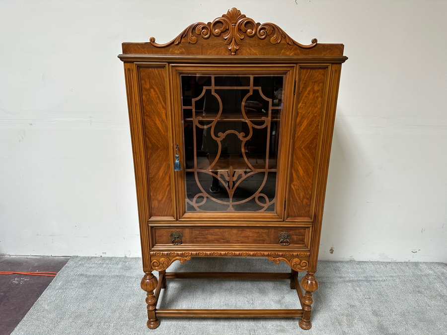 Antique Berkey & Gay China Cabinet 39.5W X 16D X 69H [Photo 2]