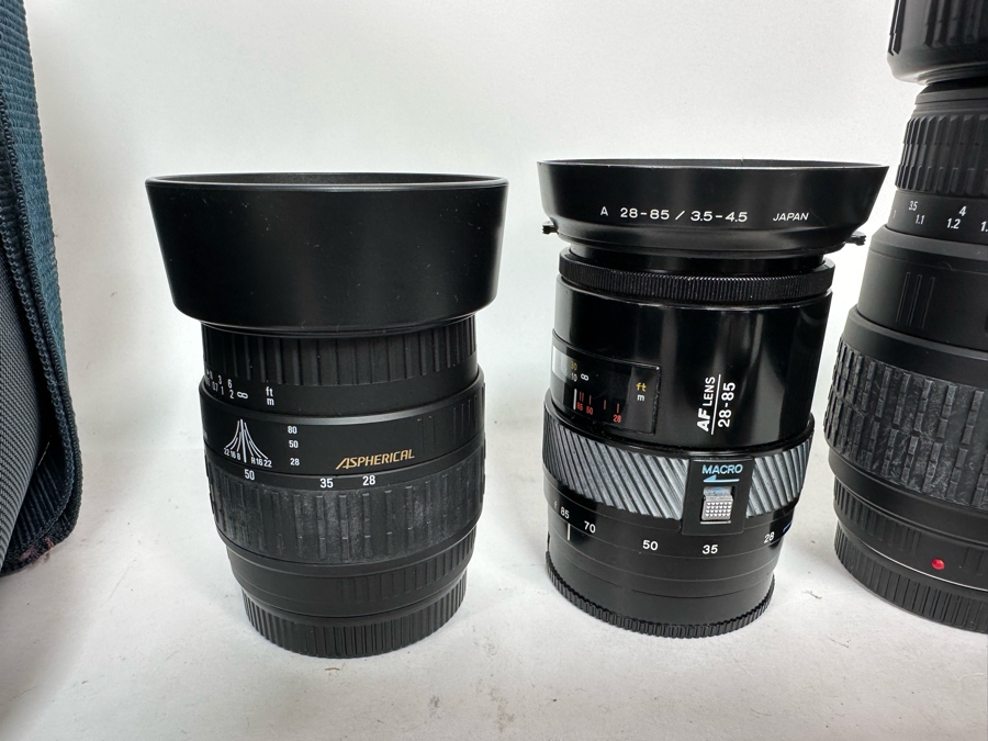 Konica Minolta Dynax Maxxum 7D Digital Camera With Five Lenses, Flashes, Accessories And Camera Bag [Photo 8]