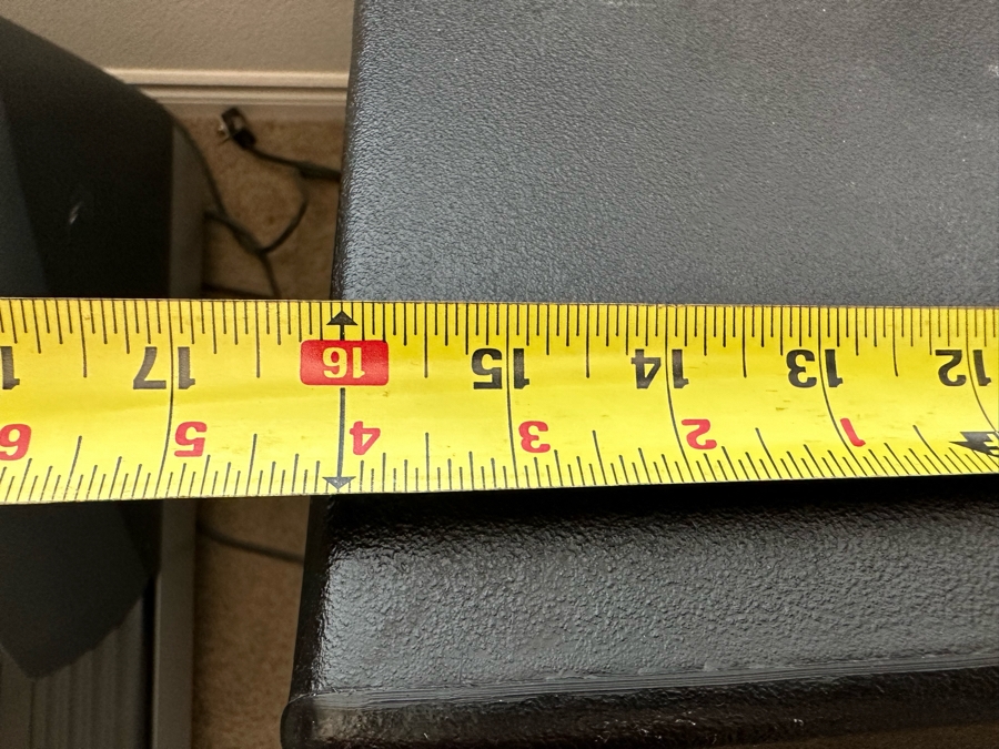 Computer Row Rowing Machine By Universal 16W X 102D X 38H [Photo 6]