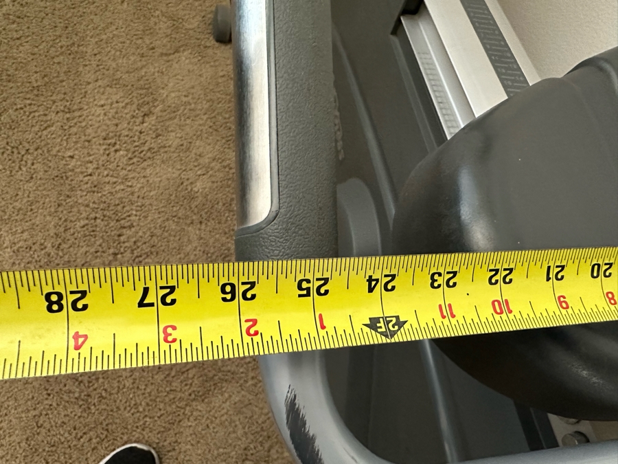 Life Fitness Recumbent Exercise Bike 26W X 51D X 50H [Photo 7]