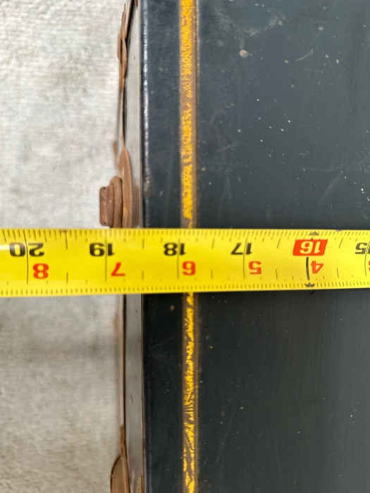 Vintage Trunk With Big Band / Gospel Records 36W X 18D X 19H [Photo 5]