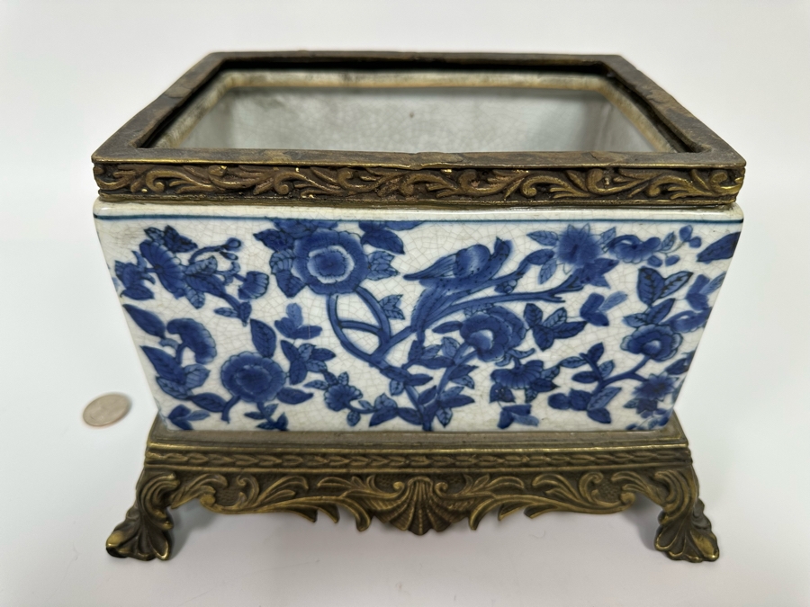 Decorative Chinese Porcelain Blue & White Planter With Metal Footed Base And Rim 9.5W X 7.5D X 6H [Photo 4]