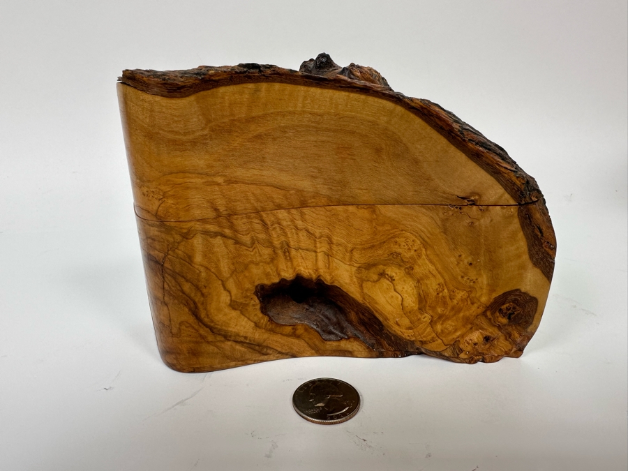 Organic Olive Wood Hand Made Box 6.5W X 4D X 4.5H [Photo 3]
