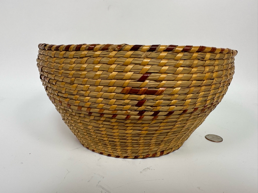 Vintage Hand Made Woven Basket 10W X 5H [Photo 2]