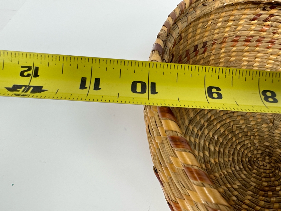 Vintage Hand Made Woven Basket 10W X 5H [Photo 7]