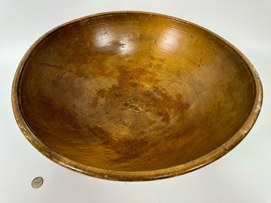 Large Primitive Wooden Dough Bowl 18.5R X 6H [Photo 4]