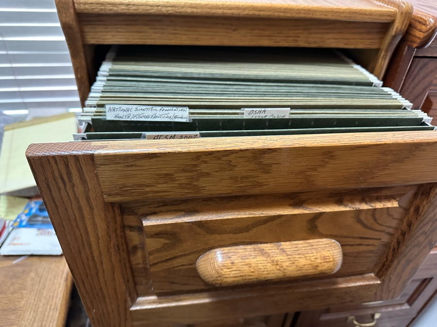 Pair Of Oak Vertical Filing Cabinets 53H [Photo 5]