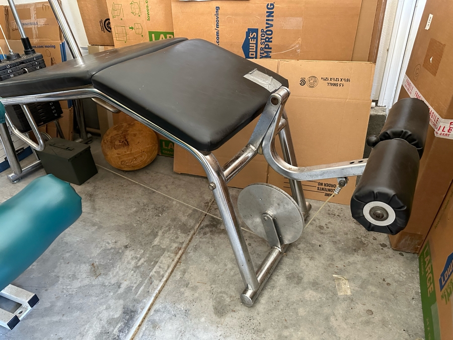 Universal Commercial Leg Lift Exercise Equipment Machine With Cam Feature Designed By Client 23W X 79D X 69H [Photo 5]