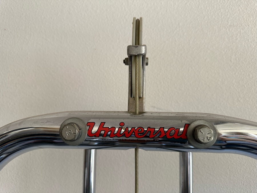 Universal Commercial Exercise Equipment Machine With Brown Upholstery [Photo 3]