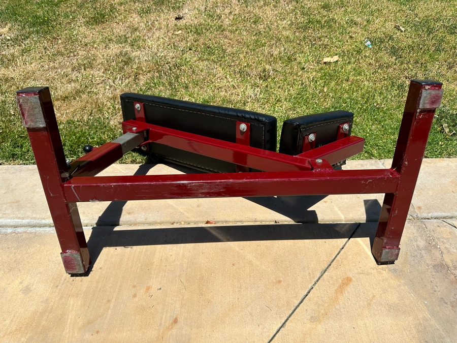 Adjustable Workout Bench 37W X 20D X 28H [Photo 3]