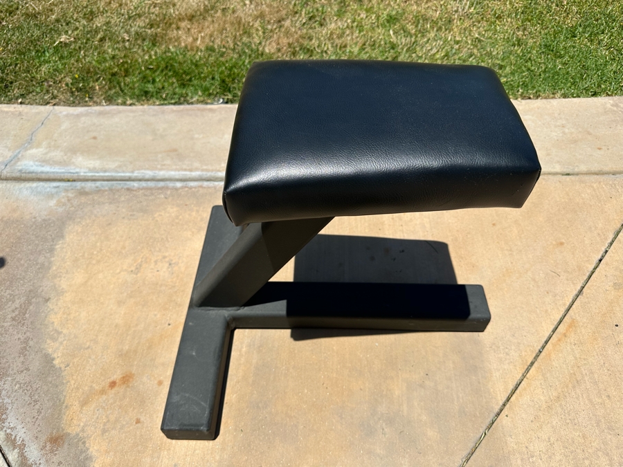 Mini Workout Bench 21W X 18D X 18H [Photo 2]