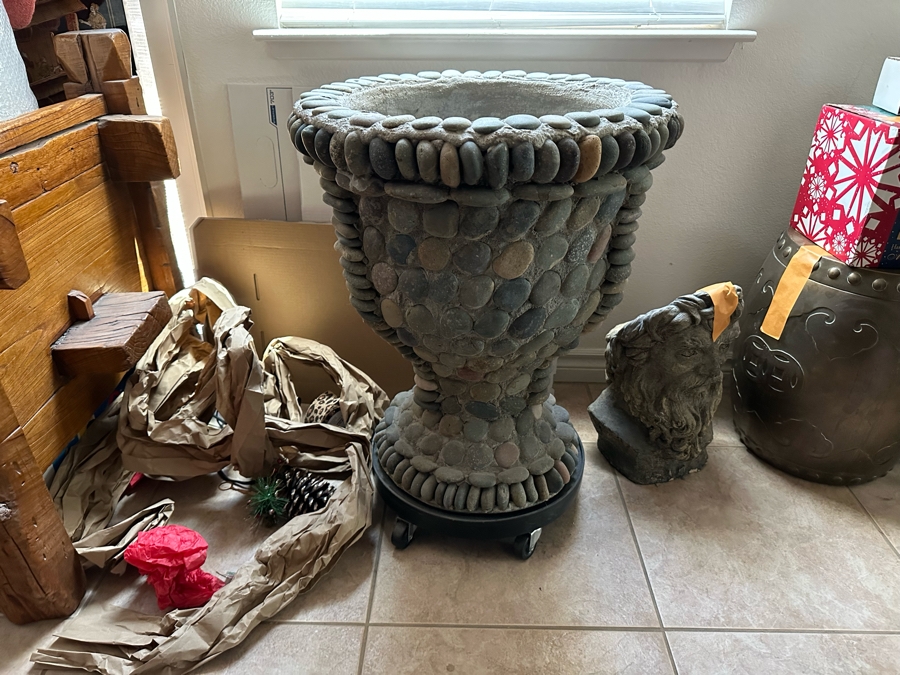 Pair Of Large Urn Style Flower Pots With Rolling Stands 21.5W X 25H [Photo 5]