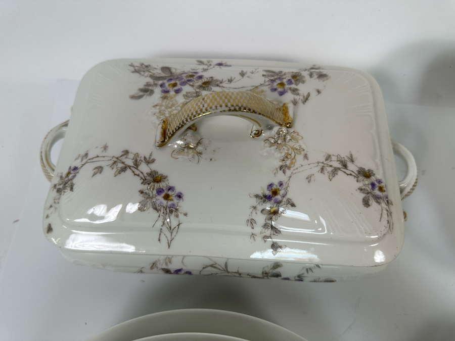 Last Minute Add - French Haviland Limoges China Set CFH GDM [Photo 9]