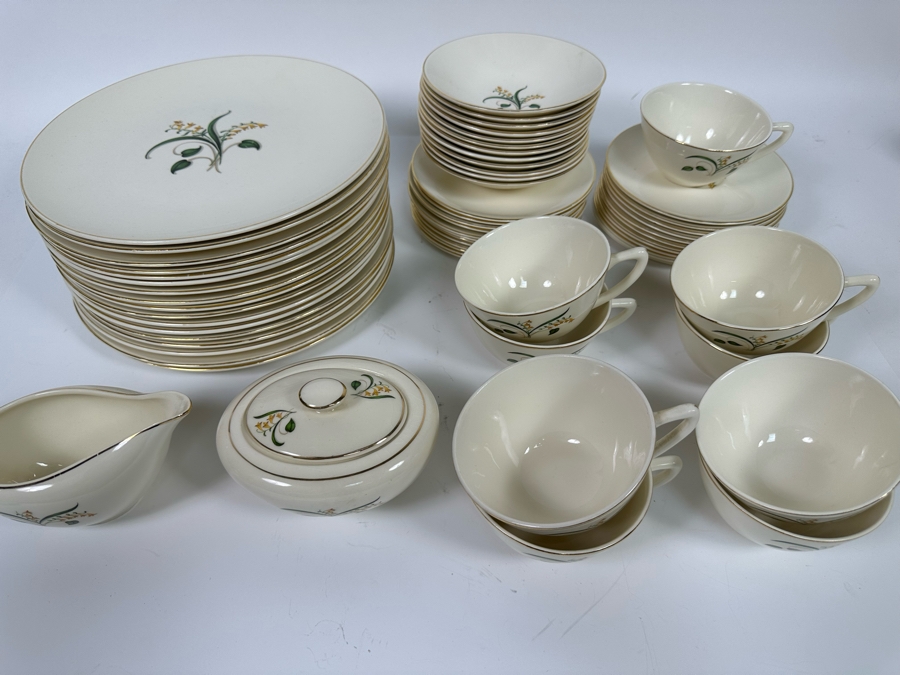 Last Minute Add - Knowles Forsythia China Set [Photo 2]