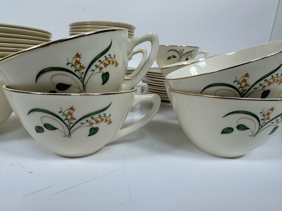 Last Minute Add - Knowles Forsythia China Set [Photo 6]