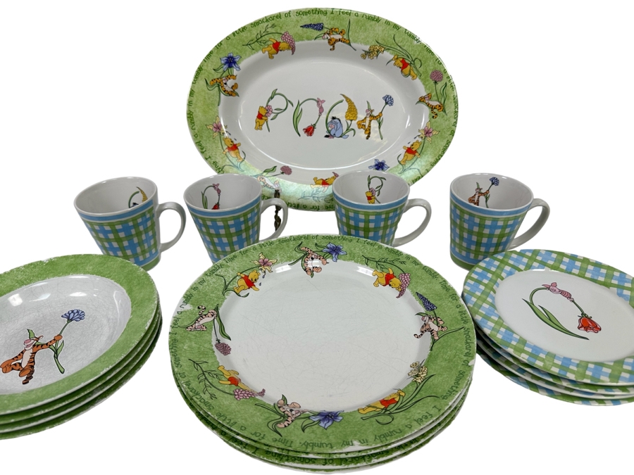 Last Minute Add - Disney Winnie-The-Pooh Plates, Bowls, Cups And Serving Platter [Photo 1]