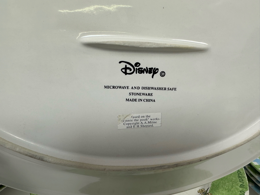 Last Minute Add - Disney Winnie-The-Pooh Plates, Bowls, Cups And Serving Platter [Photo 15]