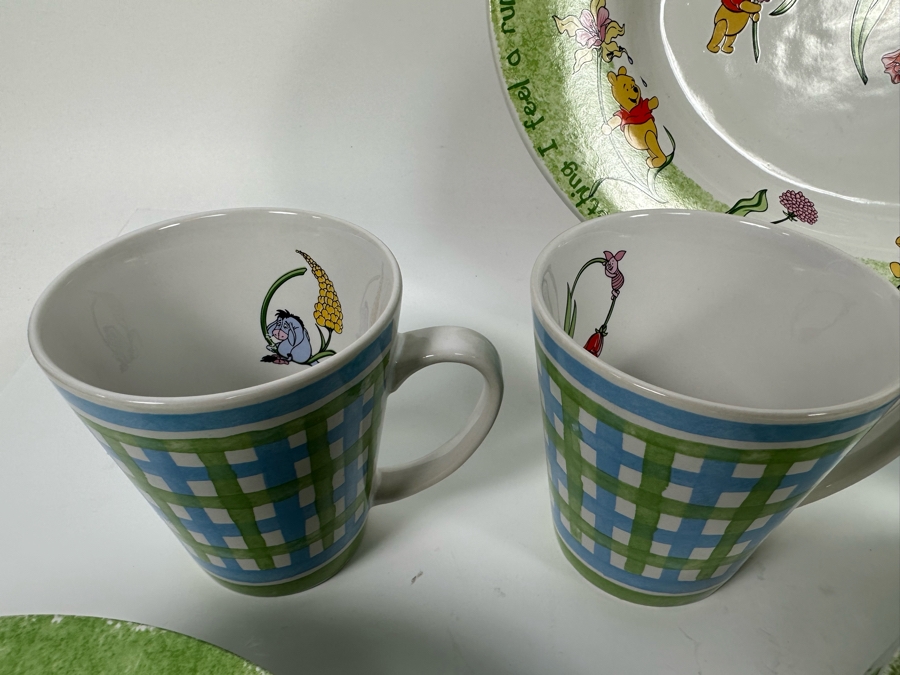 Last Minute Add - Disney Winnie-The-Pooh Plates, Bowls, Cups And Serving Platter [Photo 7]