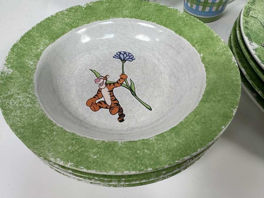 Last Minute Add - Disney Winnie-The-Pooh Plates, Bowls, Cups And Serving Platter [Photo 13]