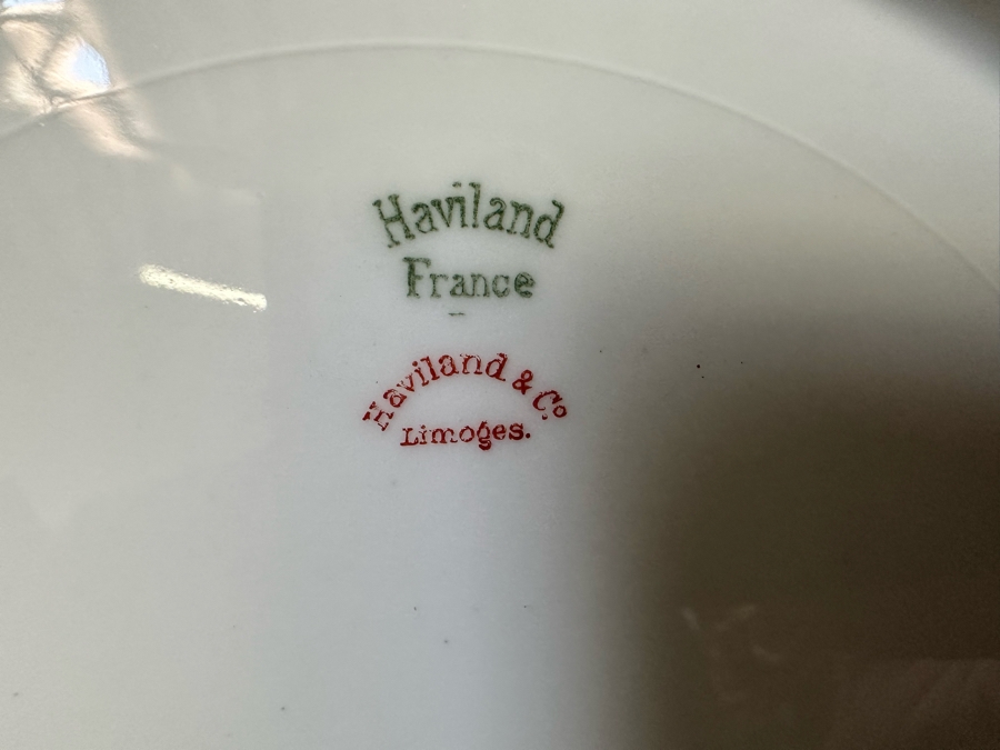 Last Minute Add - Elegant French Haviland Limoges Gold Rim China Set [Photo 21]