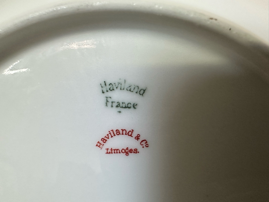 Last Minute Add - Elegant French Haviland Limoges Gold Rim China Set [Photo 23]