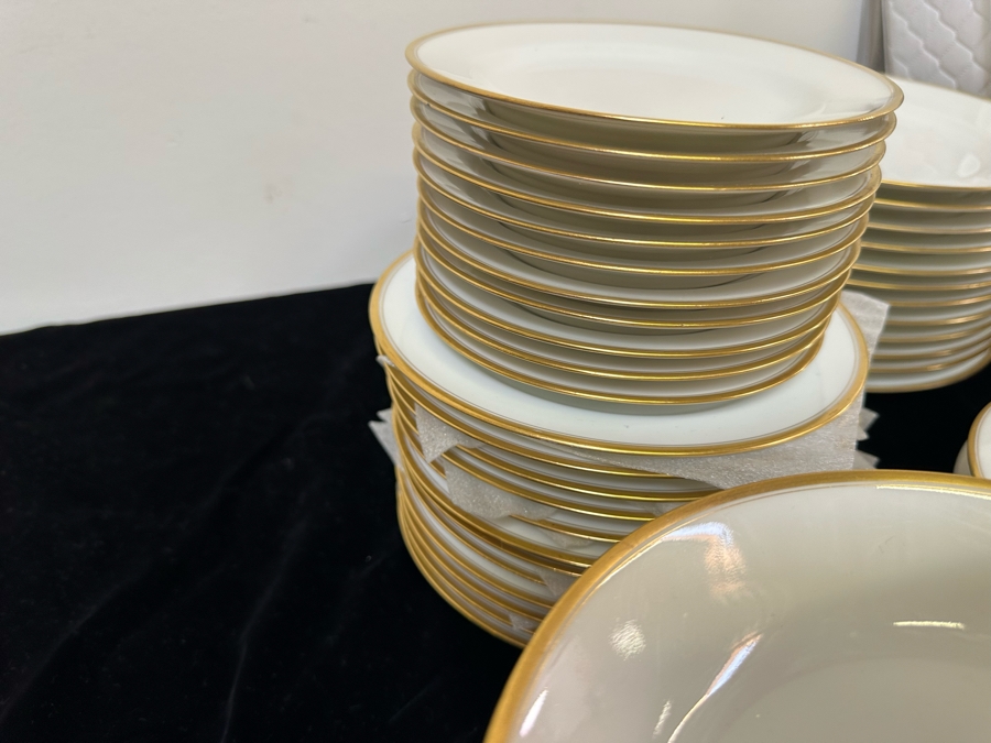 Last Minute Add - Elegant French Haviland Limoges Gold Rim China Set [Photo 12]