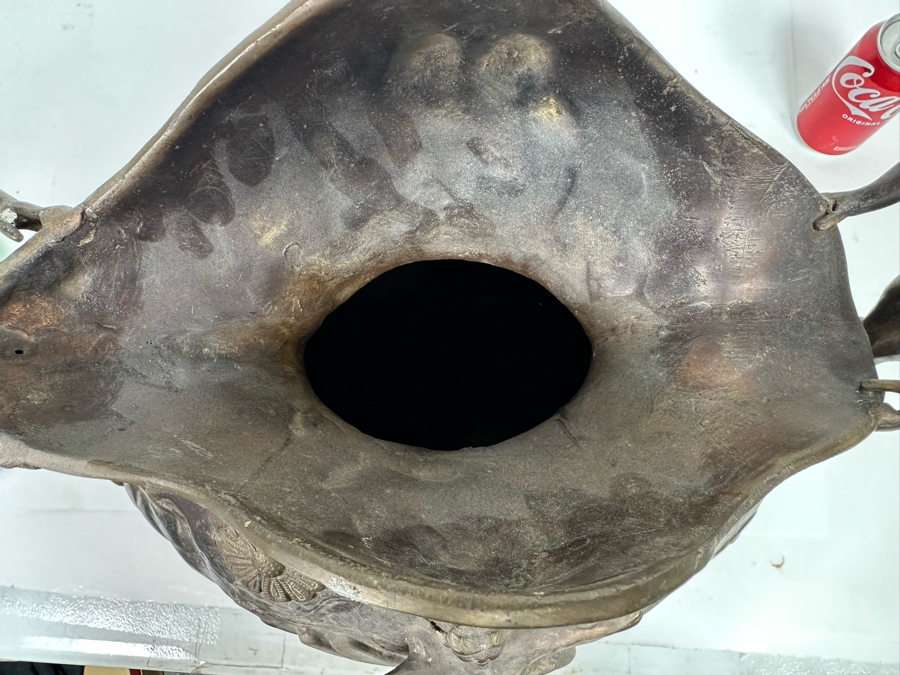 Vintage Solid Bronze Bas-Relief Vase Very Heavy 20W X 15D X 19H [Photo 16]