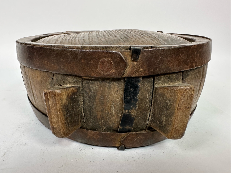 Antique Wooden / Metal Footed Canteen Flask With Metal Chain 9.5W X 11.5H X 4D [Photo 11]