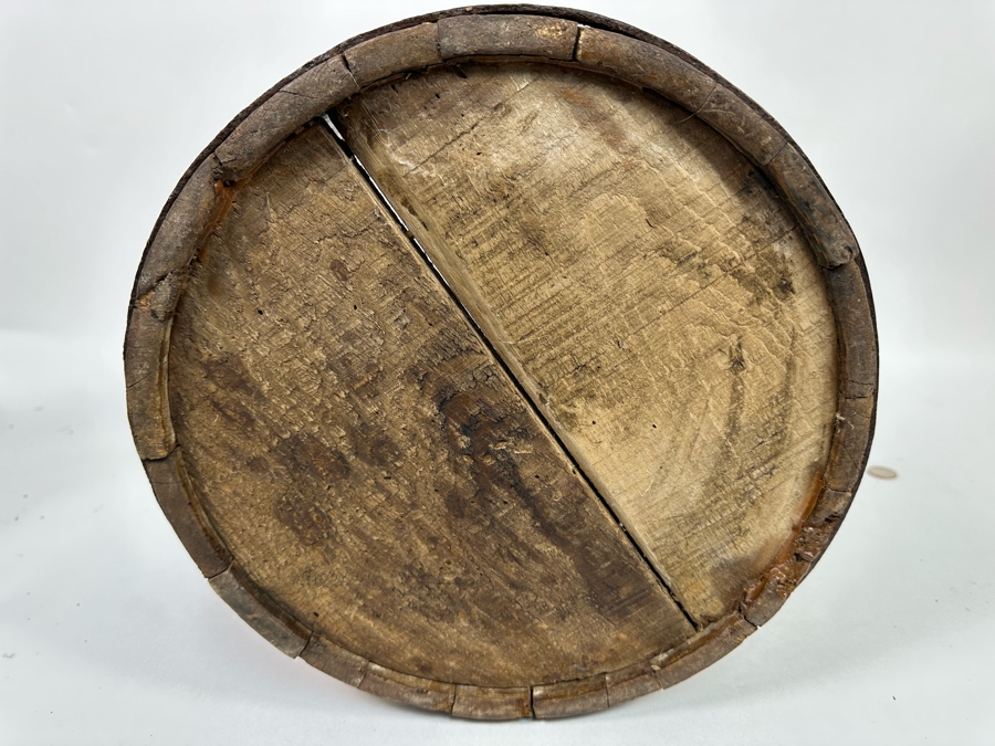 Vintage Chinese Wooden / Metal Water Bucket 14W X 21H [Photo 9]