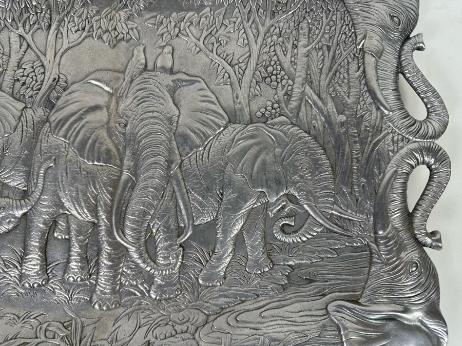 Vintage 1987 Arthur Court Elephant Serving Clutch Tray Aluminum Alloy 19 X 14 [Photo 6]