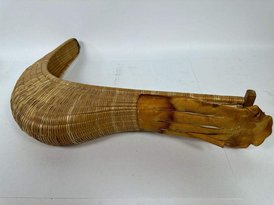 Vintage Jai Alai Handwoven Wicker Cesta 28W X 5D X 19H [Photo 5]