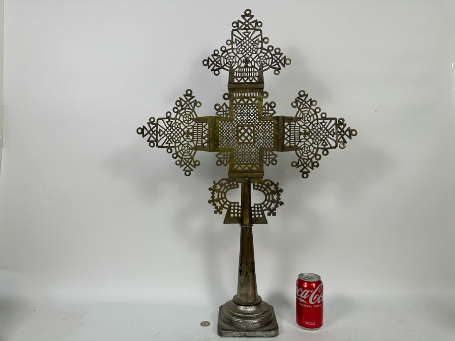 Vintage Large Ethiopian Coptic Oriental Orthodox Christian Handmade Metal Freestanding Cross 21.5W X 31H [Photo 3]