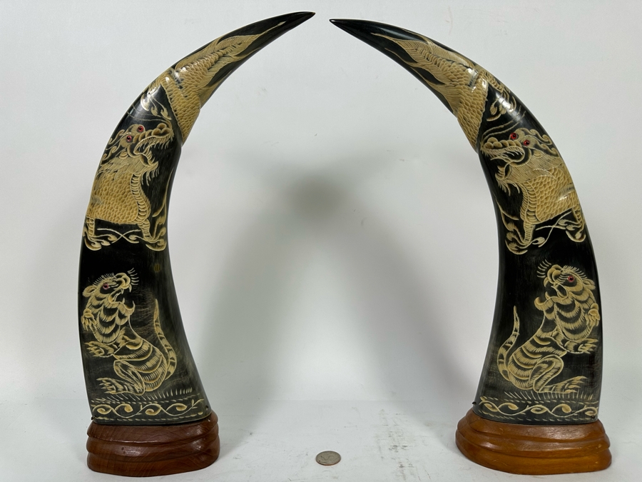 Pair Of Vintage Hand Carved Buffalo Horns With Scenes Of Tigers And Dragons From Thailand 16.5H [Photo 2]