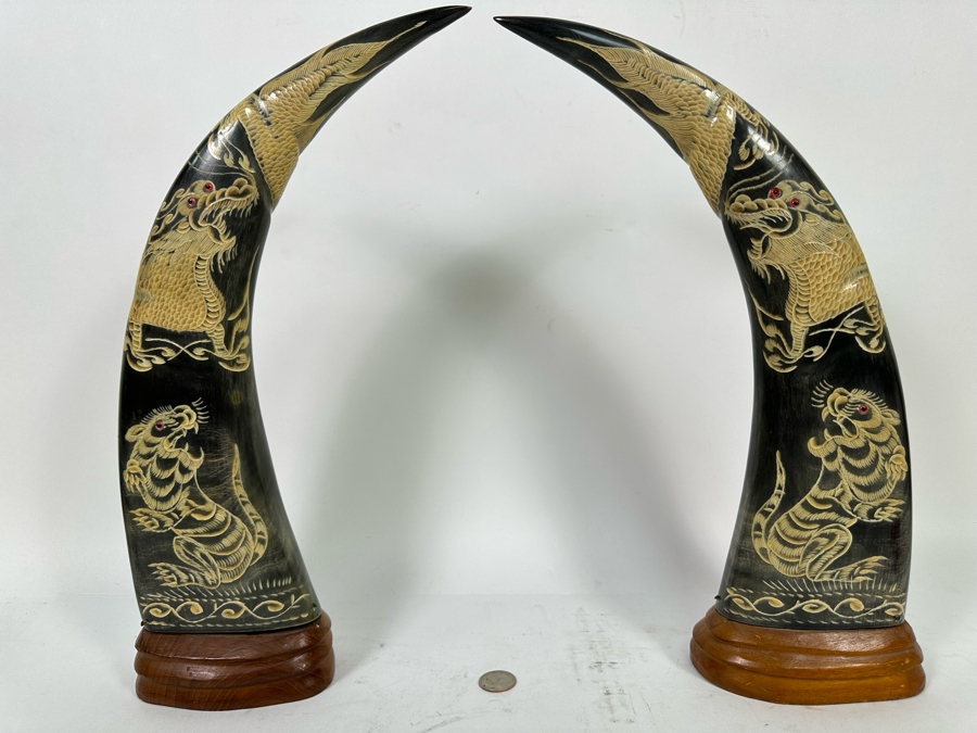 Pair Of Vintage Hand Carved Buffalo Horns With Scenes Of Tigers And Dragons From Thailand 16.5H [Photo 4]