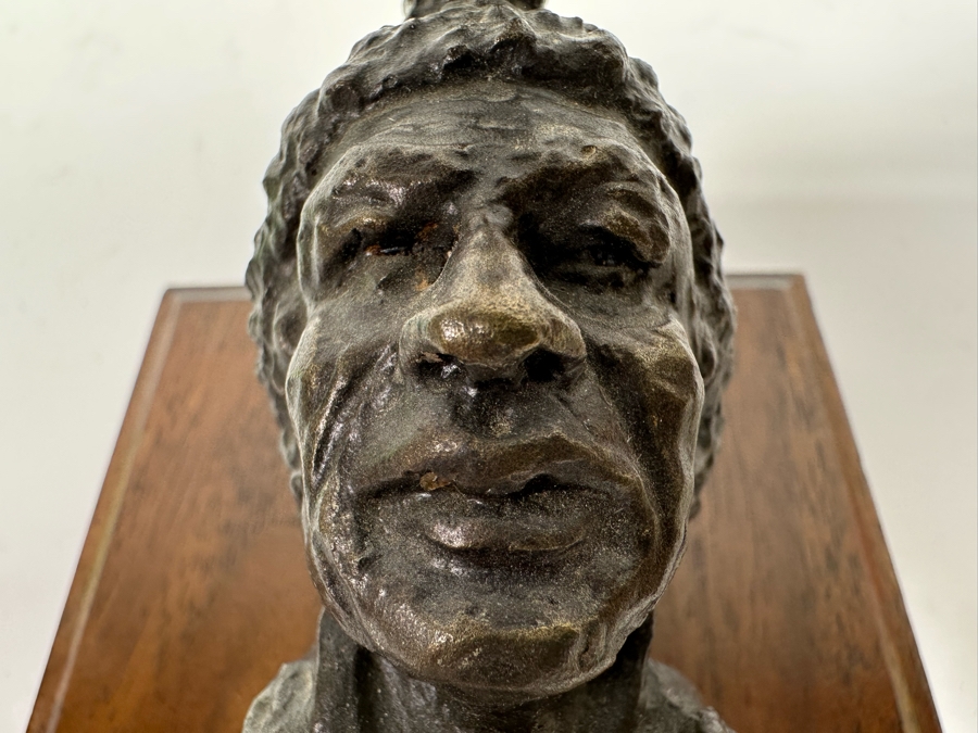 Paul Crites Limited Edition Bronze Bust Sculpture Mounted On Small Wooden Plaque Number 16/30 1978 3.5 X 3.5 [Photo 15]